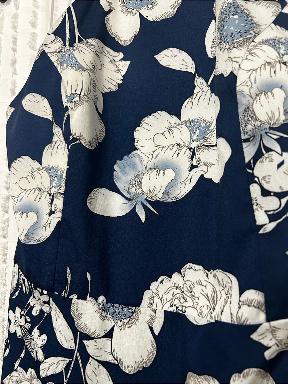 Women’s Medium Navy Blue Floral Halter Dress - Picture 4 of 14